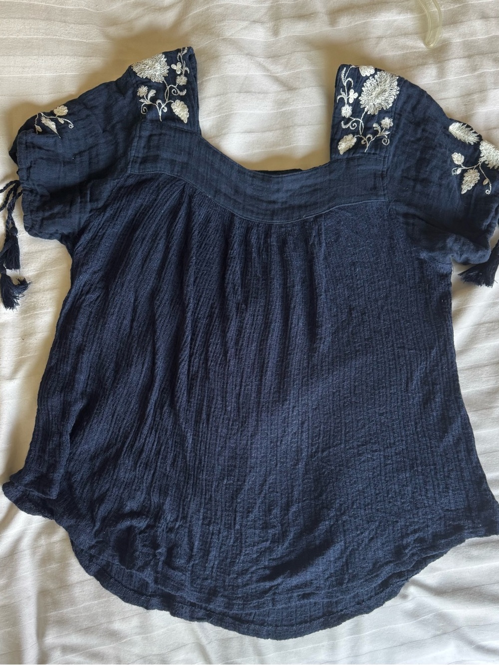 For @barbara3ktpb Lucky Brand Embroidered Navy - Picture 4 of 11